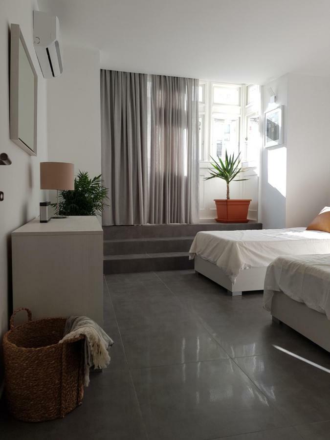 Duplex Maisonette With Heated P-Pool And Jacuzzi Saint Julian's Exteriér fotografie